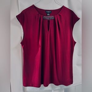 Lis Claiborne decorated neckline burgundy blouse.